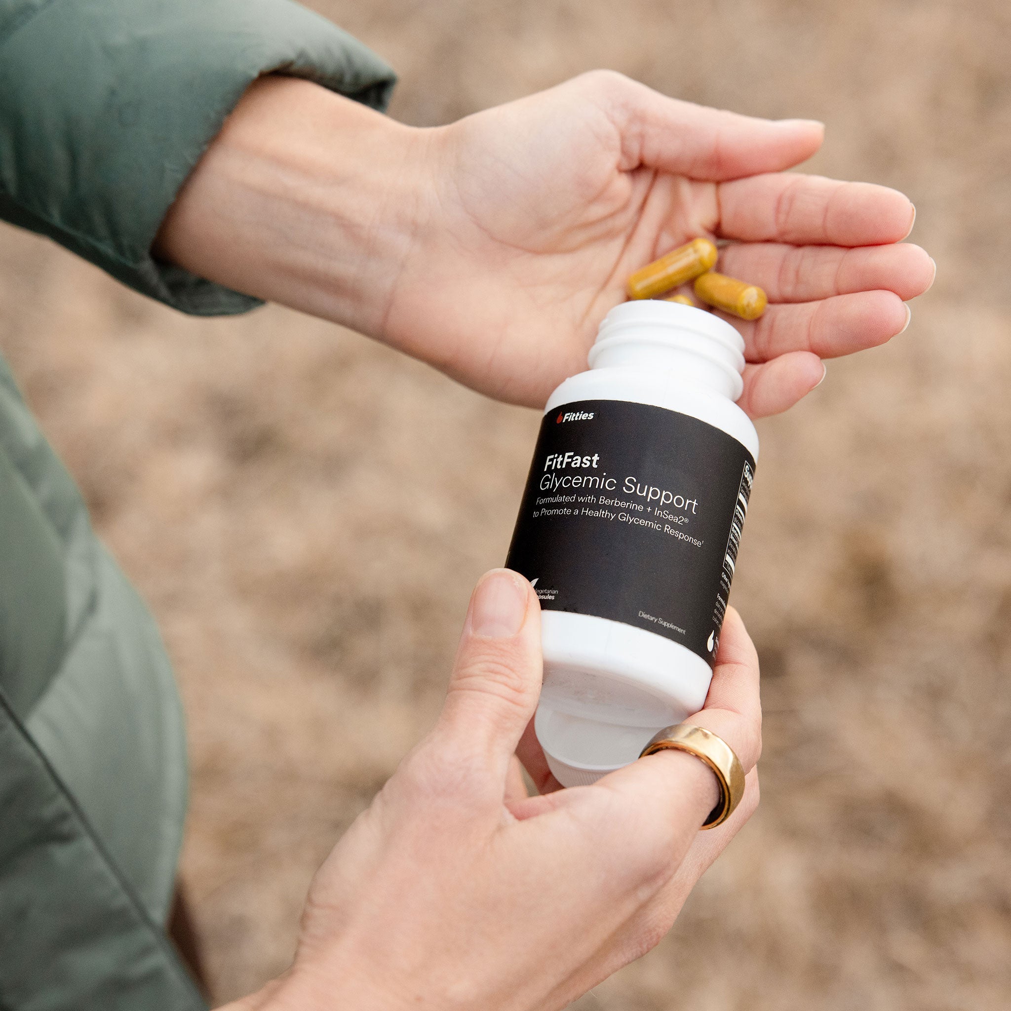 Athlete outdoors with Fitties FitFast berberine and InSea2 supplement