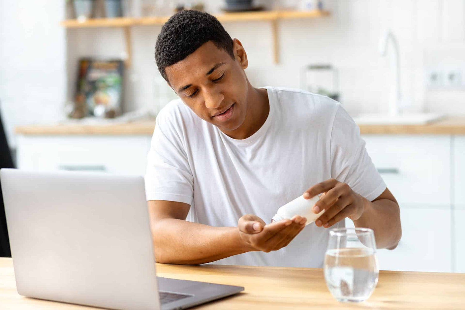 Male researching the best health and fitness supplements